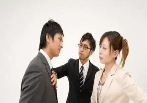 搬迁房本写夫妻俩名字算是夫妻共同财产吗